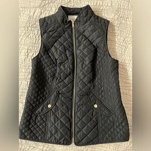 NWT light quilted vest. Deep navy blue